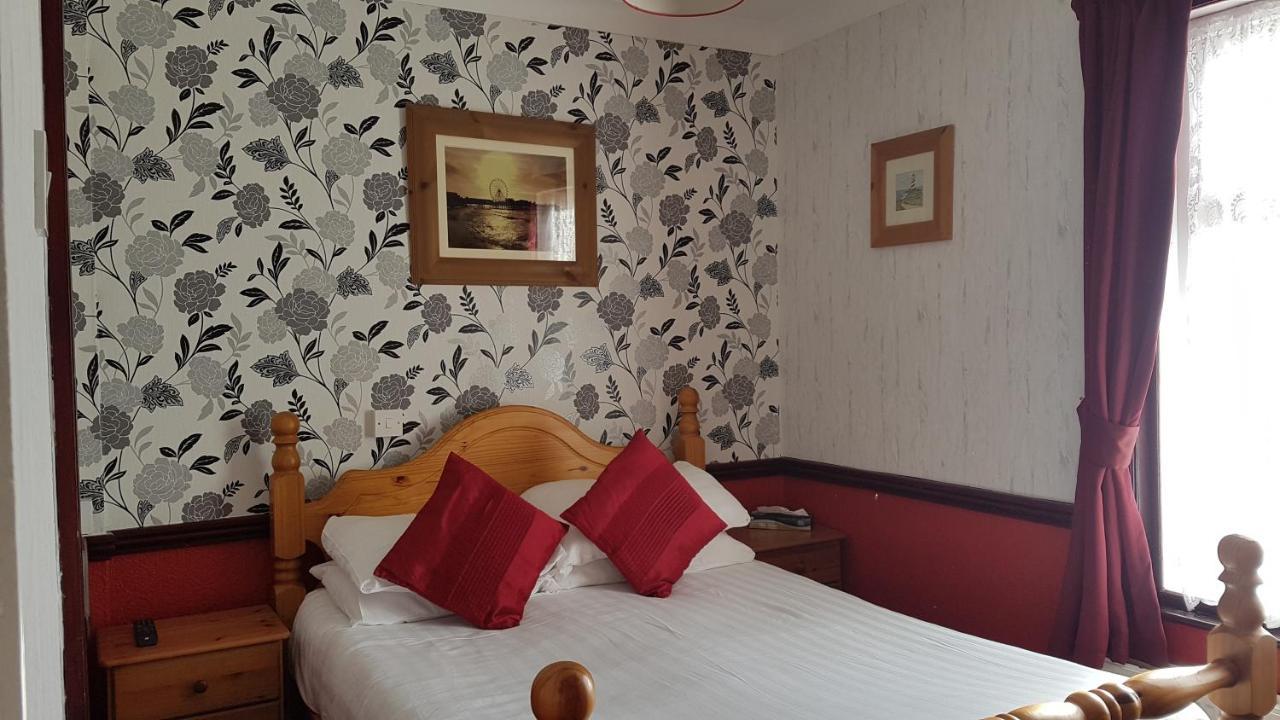 Valdene Hotel Blackpool Exterior photo